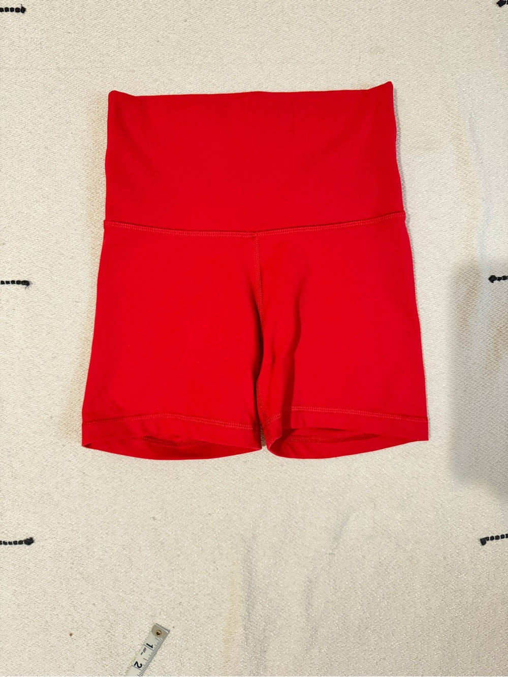 Aritzia Tna Life Cheeky High-rise 5” Short